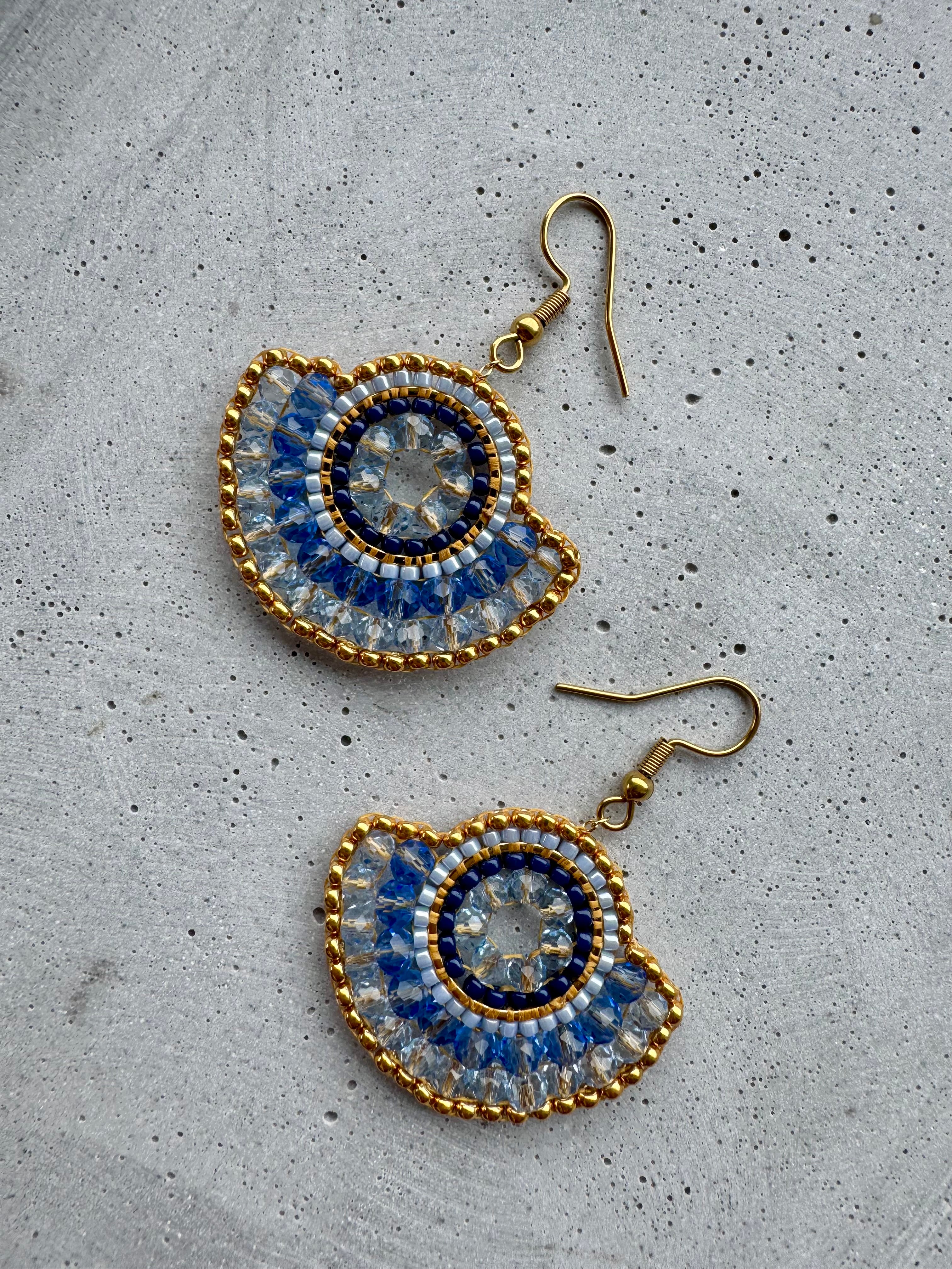 Perlenohrring S · Blau · Gold